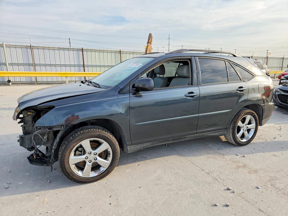 LEXUS RX 2004 с VIN JTJGA31U840013709 - Снимка от търг
