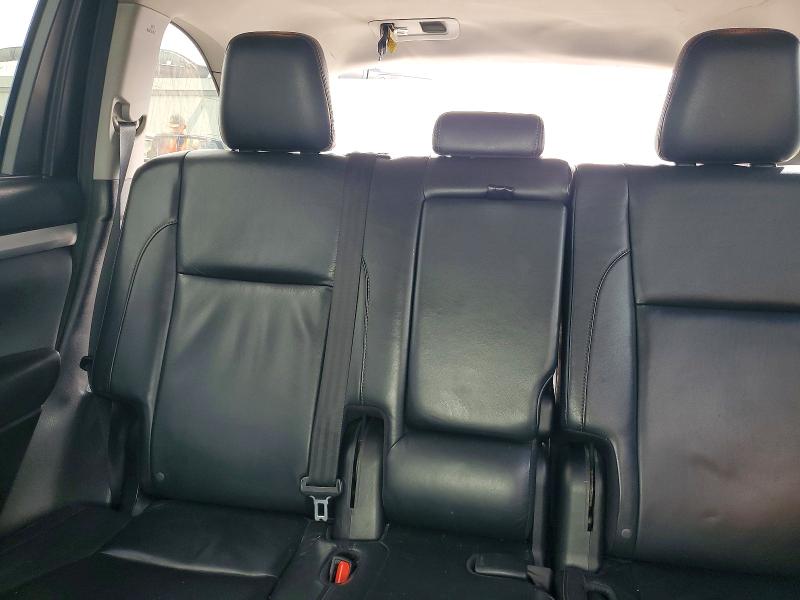 صورة رقم 10 من المزاد - 2016 TOYOTA HIGHLANDER مع VIN 5TDJKRFH0GS353295