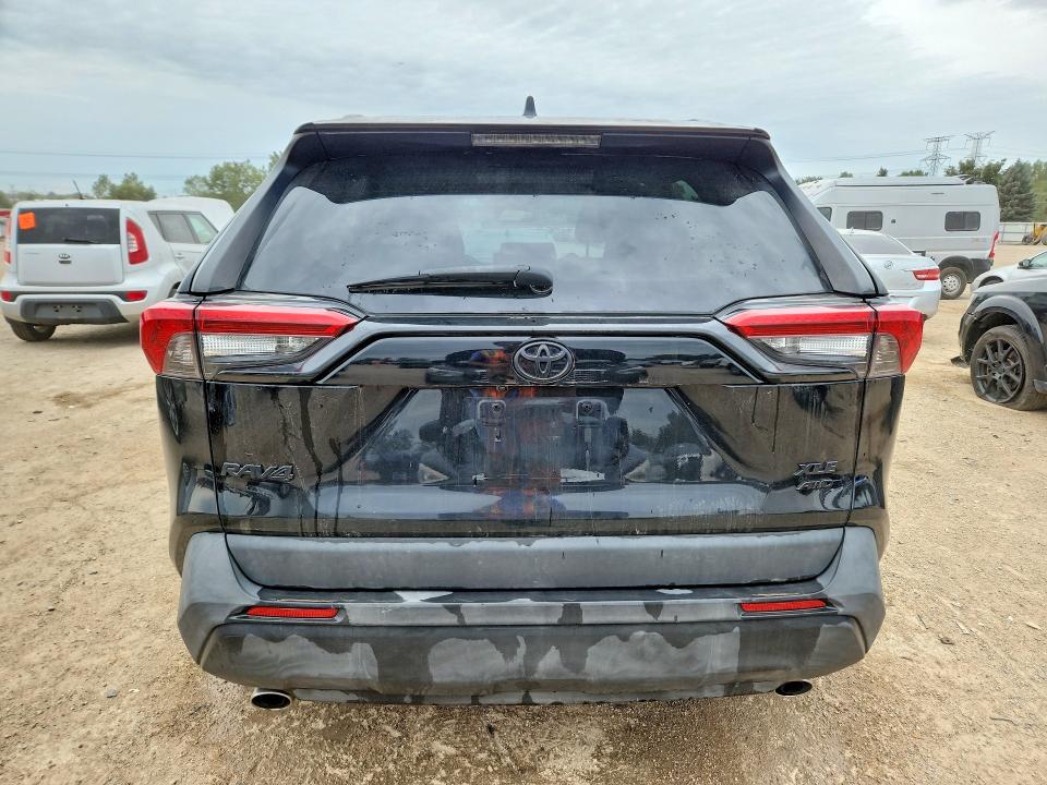 Photo 6 from auction – 2019 TOYOTA RAV4 with VIN 2T3P1RFV0KC058886