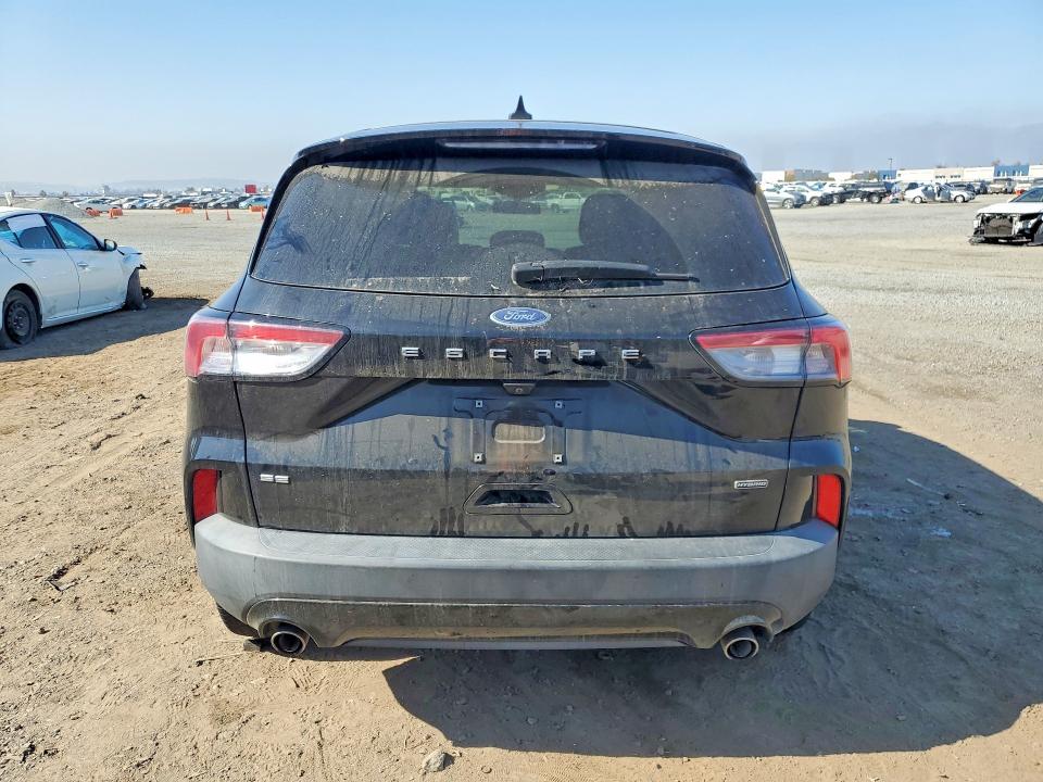 Photo 6 from auction – 2021 FORD ESCAPE with VIN 1FMCU0BZXMUA19257