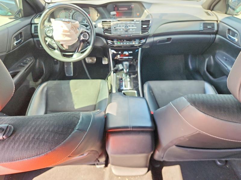 Photo 8 from auction – 2017 HONDA ACCORD with VIN 1HGCR2F54HA295435