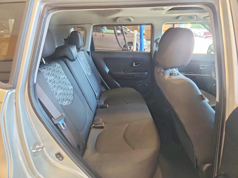 Photo 11 from auction – 2011 KIA SOUL with VIN KNDJT2A28B7721698
