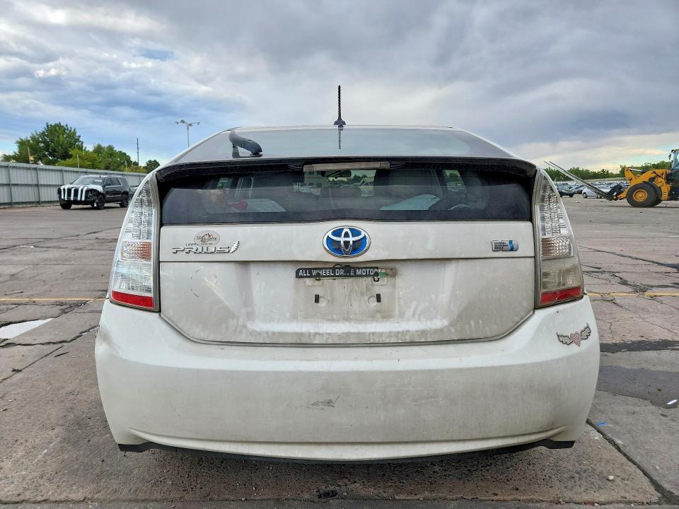 Photo 6 from auction – 2010 TOYOTA PRIUS with VIN JTDKN3DU0A0030125