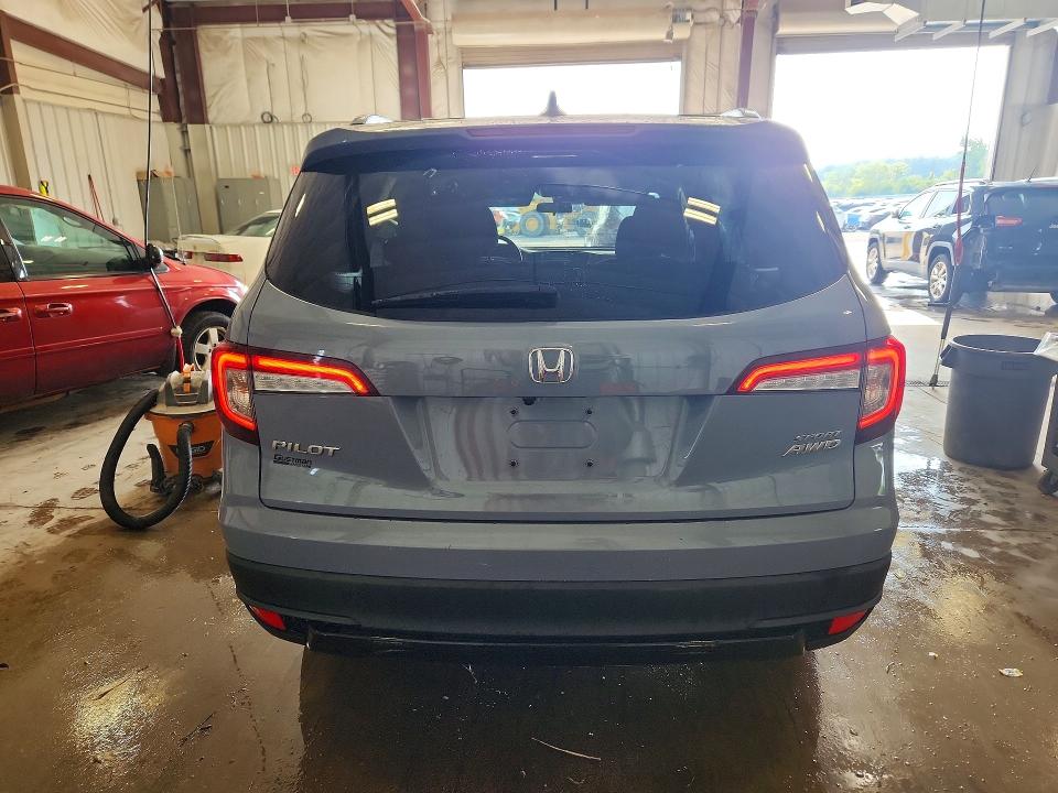 Photo 6 from auction – 2022 HONDA PILOT with VIN 5FNYF6H30NB018977