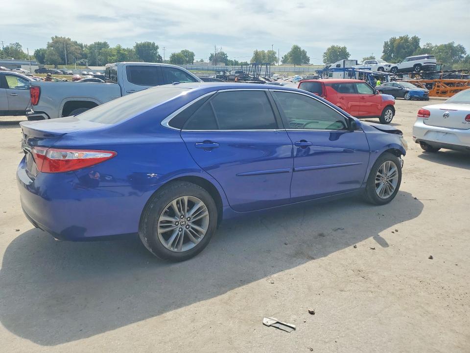 Photo 3 from auction – 2015 TOYOTA CAMRY with VIN 4T1BF1FK1FU948152