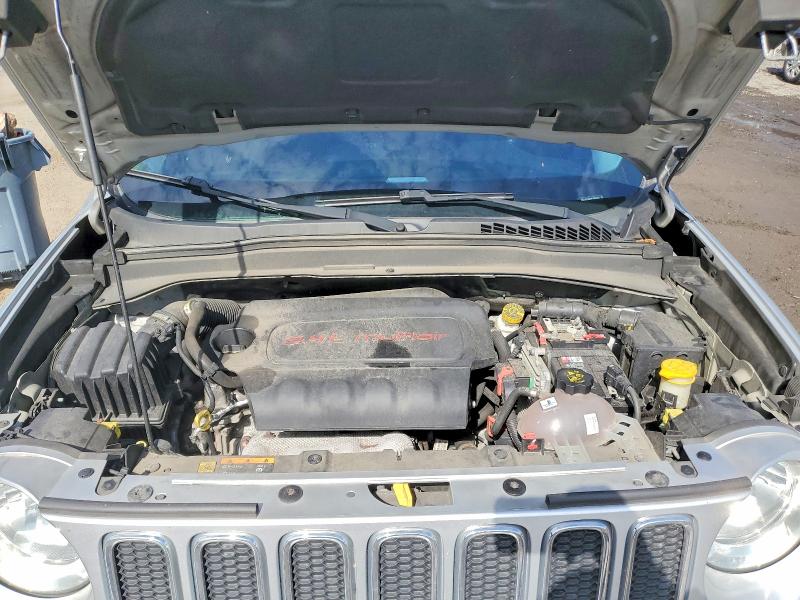 Foto 12 de la subasta – 2017 JEEP RENEGADE con VIN ZACCJADB9HPF62948