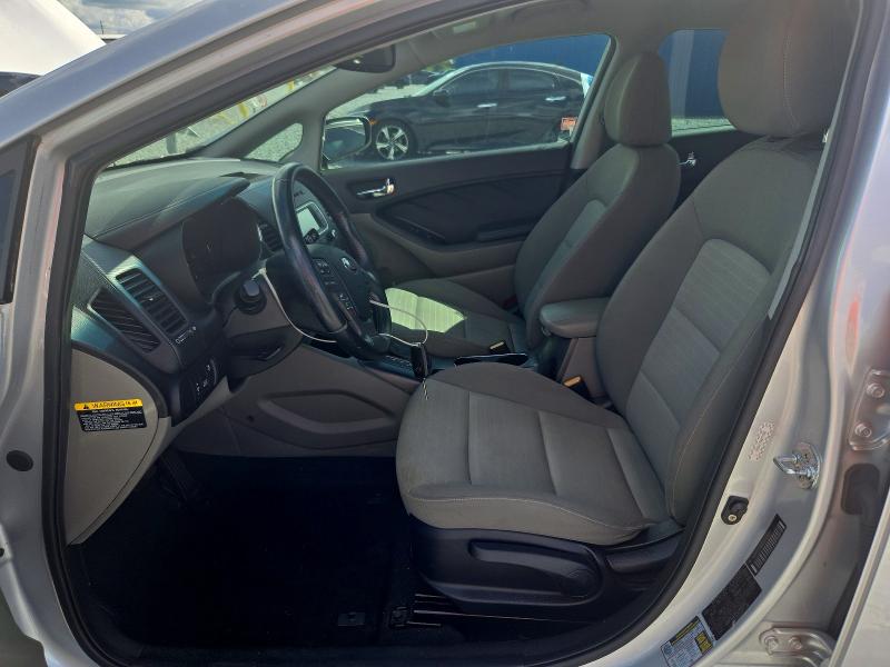 Фото 7 с аукциона – 2016 KIA FORTE с VIN KNAFX4A89G5444943