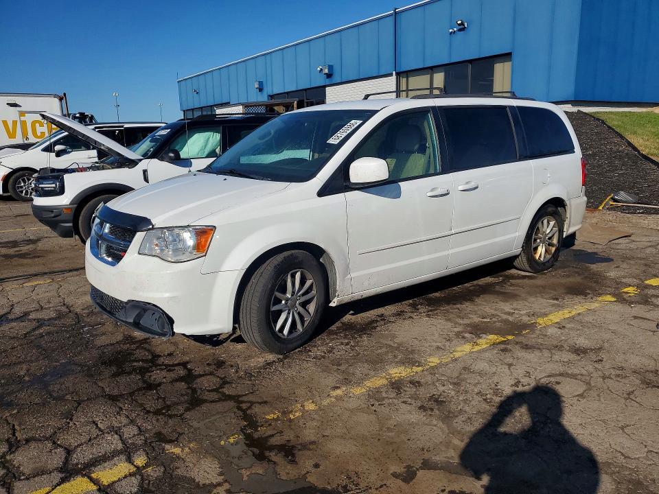 DODGE GRAND CARAVAN 2016 с VIN 2C4RDGCG1GR274904 - Снимка от търг