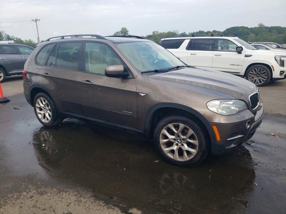 Снимка 4 от търг – 2012 BMW X5 с VIN 5UXZV4C56CL760796