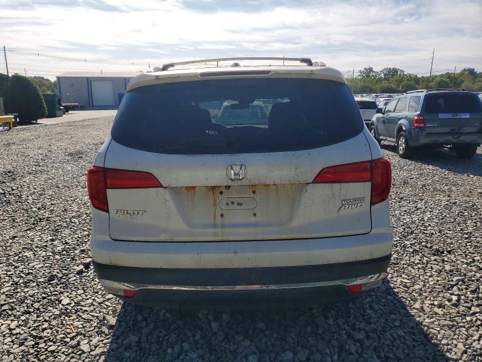 Photo 6 from auction – 2016 HONDA PILOT with VIN 5FNYF6H92GB003629