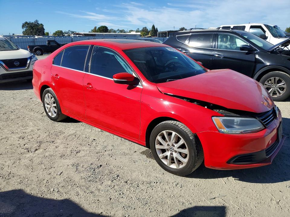 Снимка 4 от търг – 2013 VOLKSWAGEN JETTA с VIN 3VWDP7AJ1DM444940