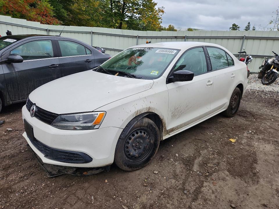 VOLKSWAGEN JETTA 2014 с VIN 3VW1K7AJ7EM371298 - Снимка от търг