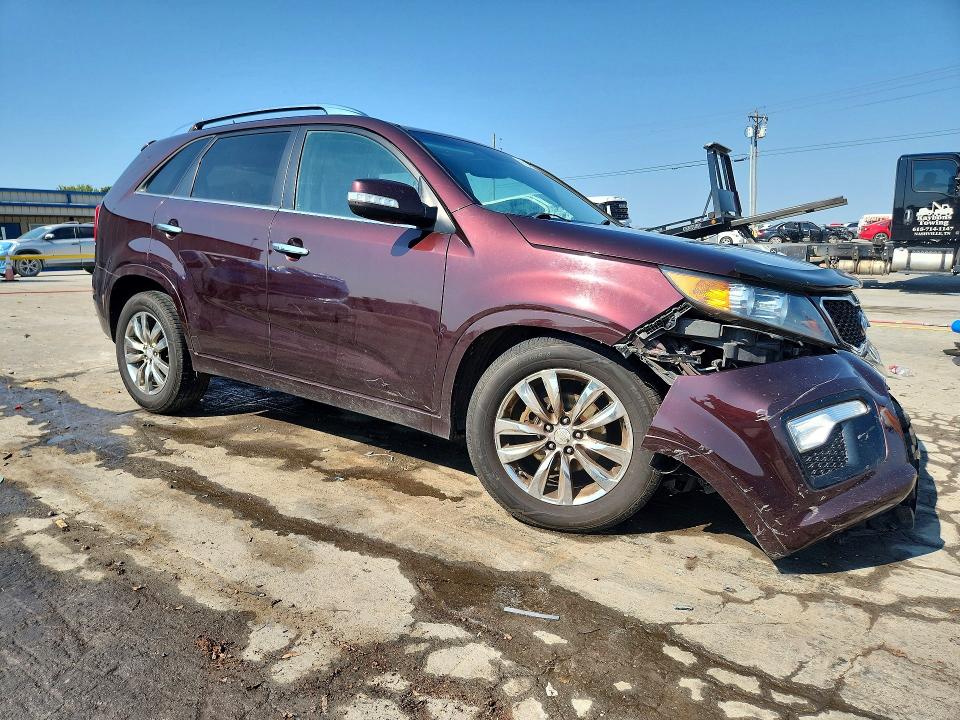 Photo 4 from auction – 2013 KIA SORENTO with VIN 5XYKW4A24DG351606