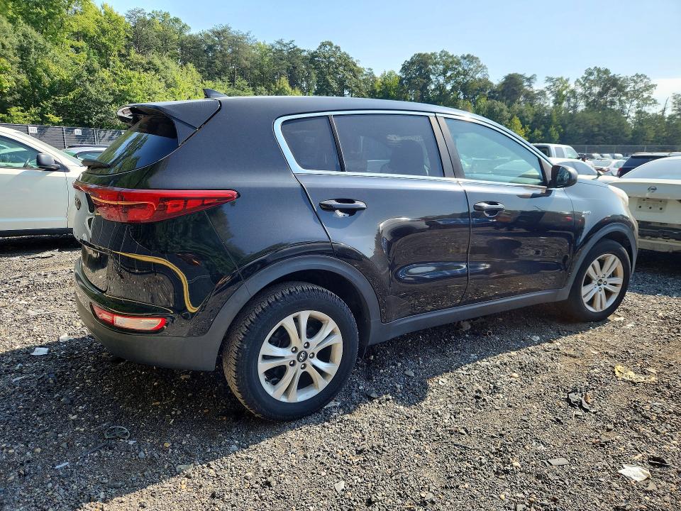 Photo 3 from auction – 2017 KIA SPORTAGE with VIN KNDPMCAC2H7121337