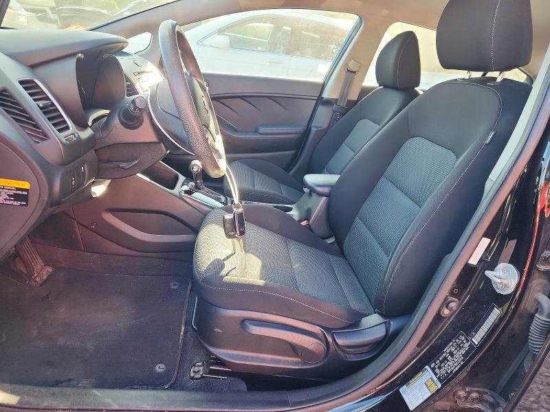 Снимка 7 от търг – 2017 KIA FORTE с VIN 3KPFK4A79HE135648