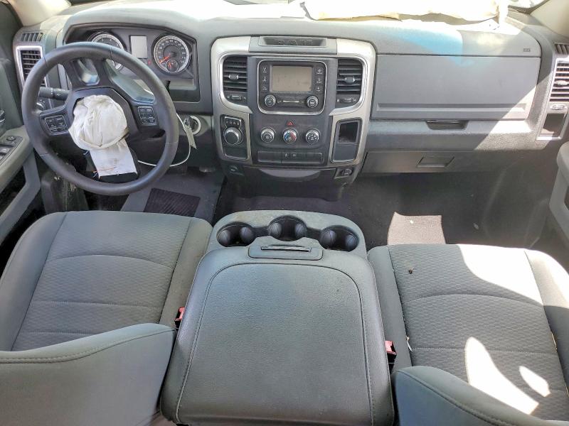 Снимка 8 от търг – 2020 RAM 1500 CLASSIC с VIN 1C6RR6TT7LS112705