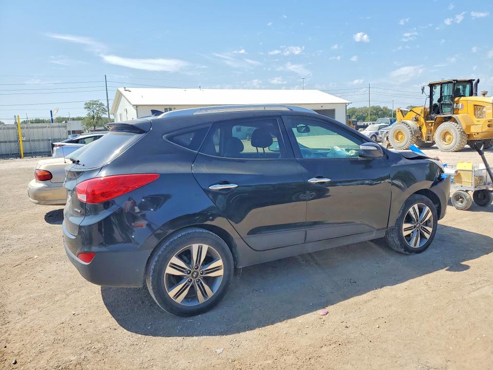 Photo 3 from auction – 2014 HYUNDAI TUCSON with VIN KM8JU3AG4EU812385