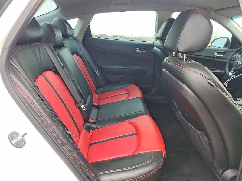 Фото 10 с аукциона – 2018 KIA OPTIMA с VIN KNAGT4L32J5205503