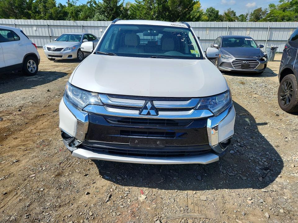 Zdjęcie 5 z aukcji – 2016 MITSUBISHI OUTLANDER z VIN JA4AZ3A36GZ008317