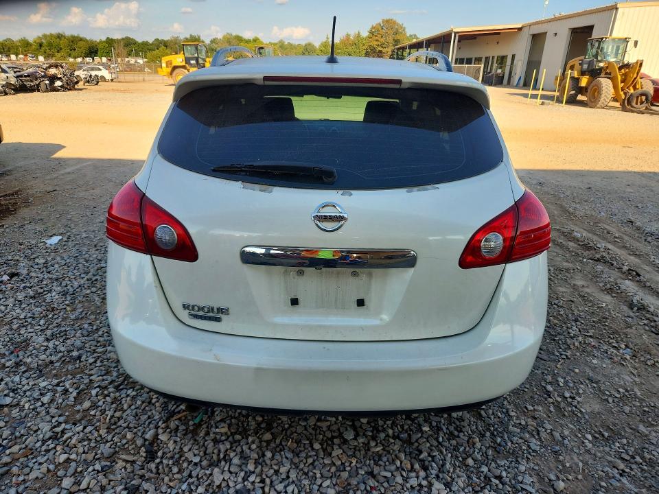Photo 6 from auction – 2014 NISSAN ROGUE SELECT with VIN JN8AS5MT1EW615309