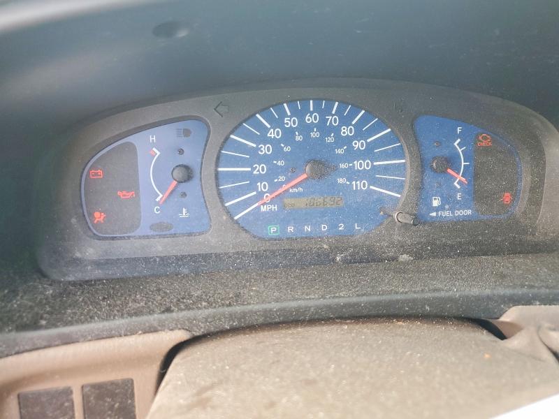 Photo 9 from auction – 2001 TOYOTA SIENNA with VIN 4T3ZF19C41U376092