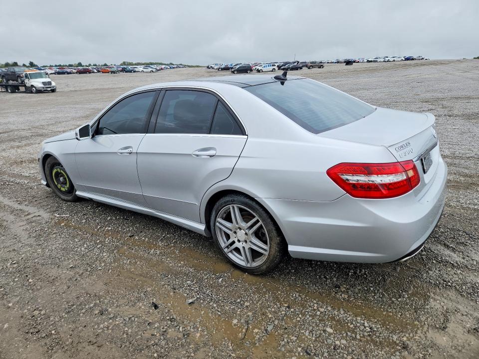 Photo 2 from auction – 2011 MERCEDES-BENZ E with VIN WDDHF8HB1BA299085