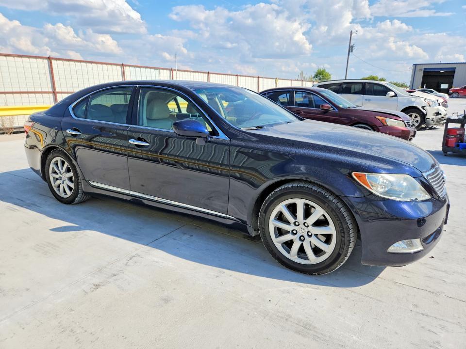 Photo 4 from auction – 2008 LEXUS LS with VIN JTHBL46F085061140