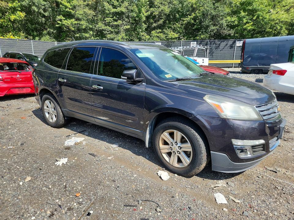 Photo 4 from auction – 2014 CHEVROLET TRAVERSE with VIN 1GNKRHKD2EJ298797