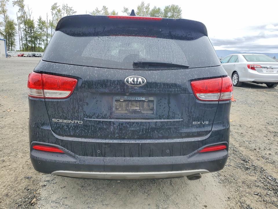 Photo 6 from auction – 2017 KIA SORENTO with VIN 5XYPHDA56HG312516