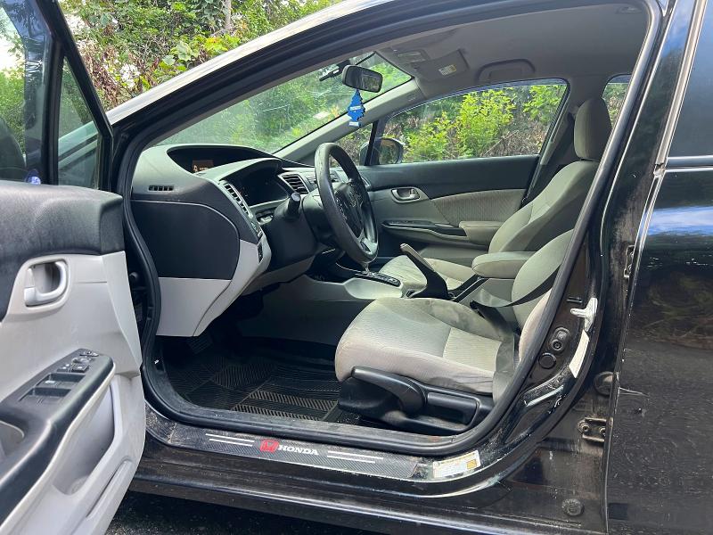 Photo 6 from auction – 2014 HONDA CIVIC with VIN 2HGFB2F50EH540178
