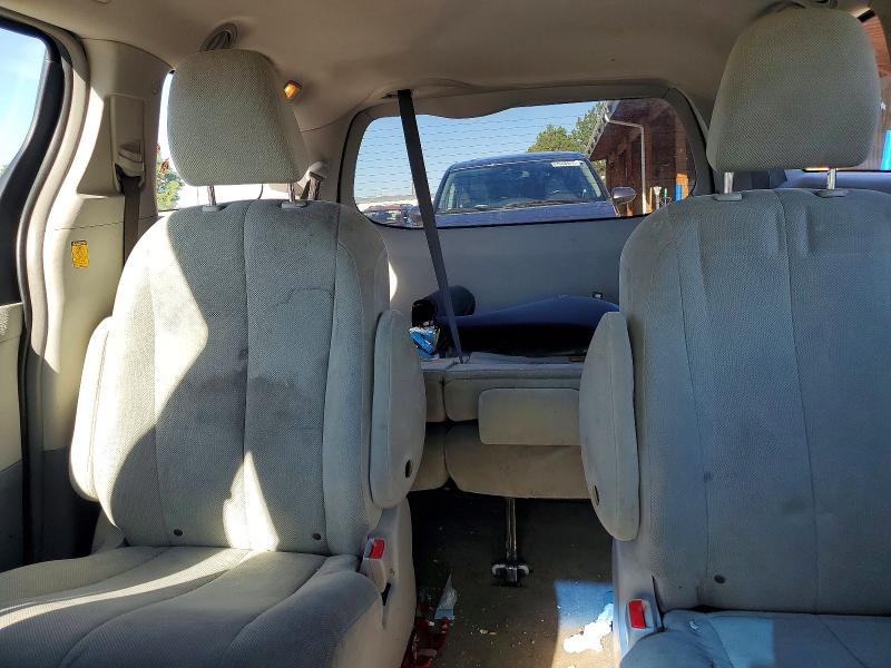 Photo 10 from auction – 2012 TOYOTA SIENNA with VIN 5TDZK3DC0CS187376