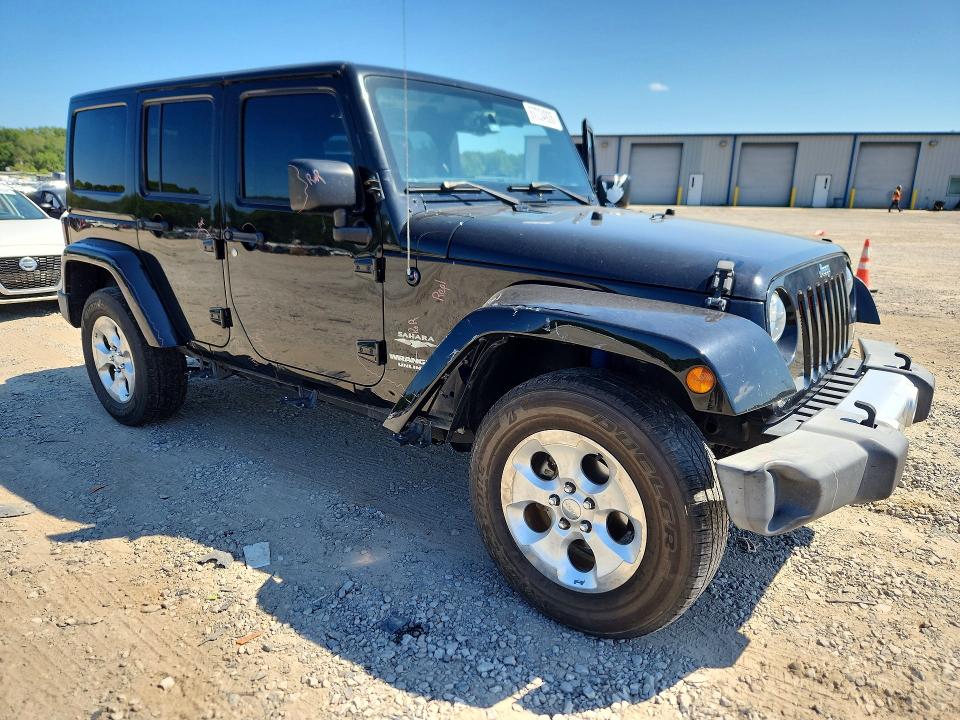 Снимка 4 от търг – 2015 JEEP WRANGLER UNLIMITED с VIN 1C4BJWEG7FL732776