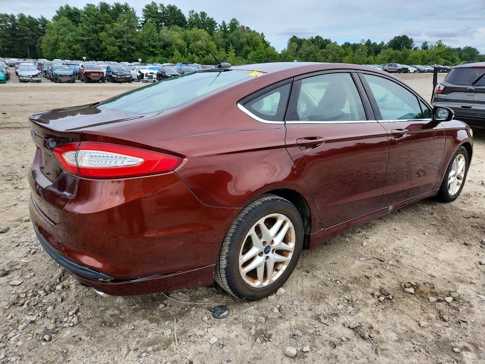 Photo 3 from auction – 2016 FORD FUSION with VIN 3FA6P0H79GR358382