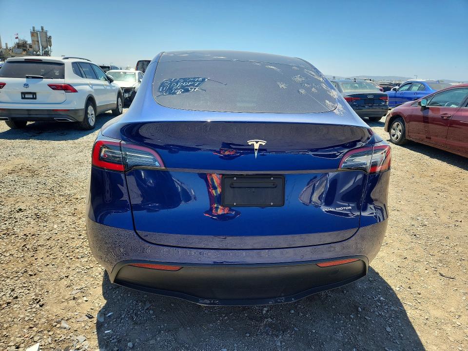 Photo 6 from auction – 2020 TESLA MODEL Y with VIN 5YJYGDEE6LF054080