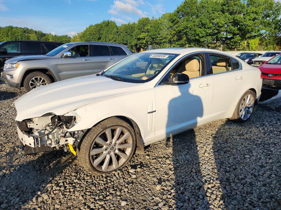 2011 JAGUAR XF - Търг №66888336
