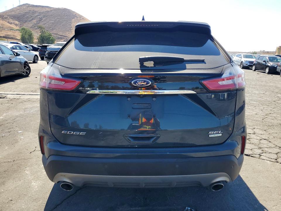 Снимка 6 от търг – 2019 FORD EDGE с VIN 2FMPK3J90KBB69875