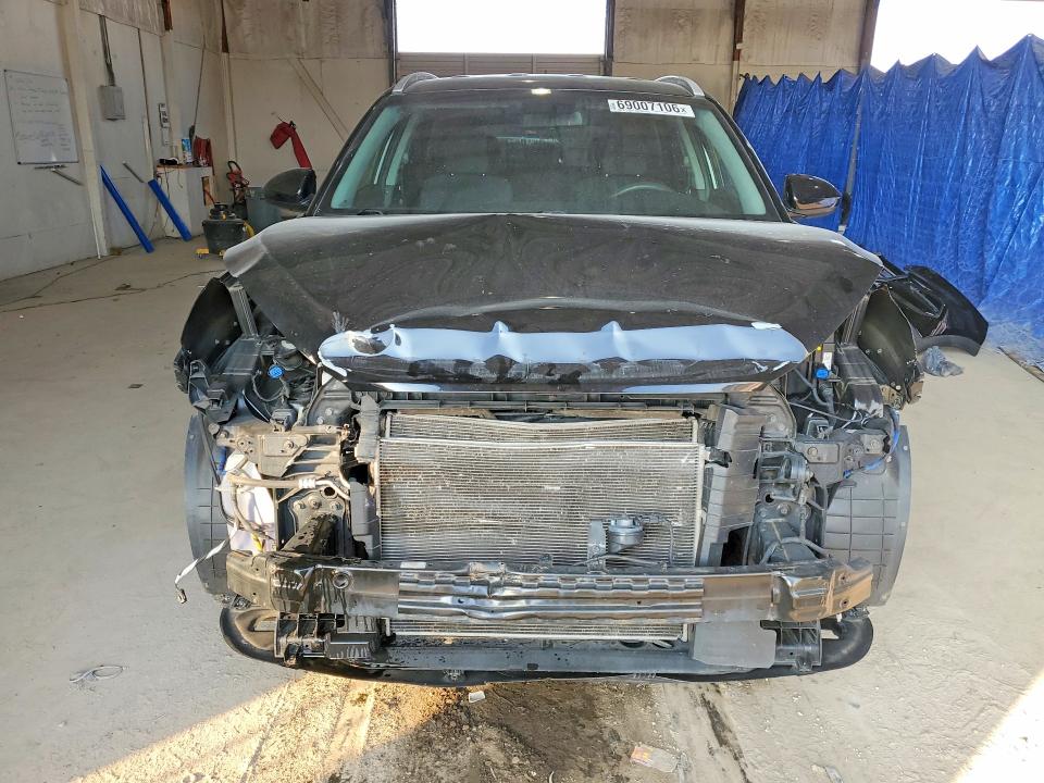 Photo 5 from auction – 2017 HYUNDAI TUCSON with VIN KM8J3CA42HU503141