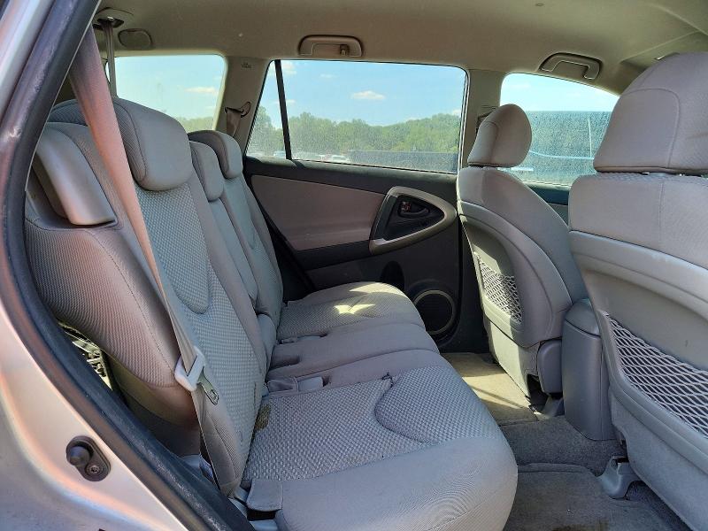 Photo 11 from auction – 2008 TOYOTA RAV4 with VIN JTMBK31V785041044