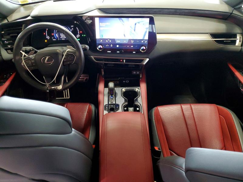 Foto 8 de la subasta – 2023 LEXUS RX con VIN 2T2BCMEA1PC009861