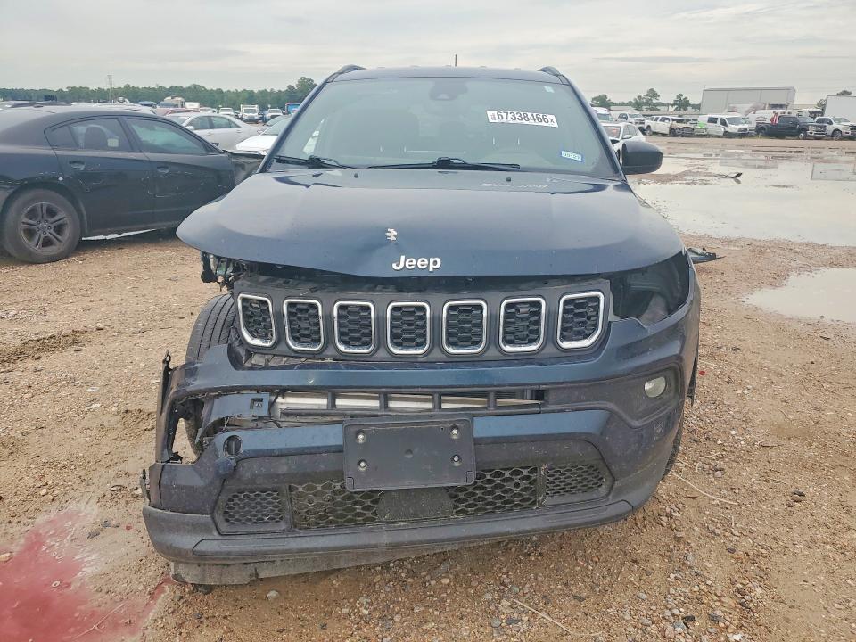 Photo 5 from auction – 2024 JEEP COMPASS with VIN 3C4NJDBN9RT163703