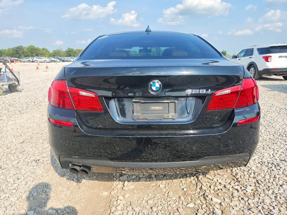Photo 6 from auction – 2012 BMW 528 with VIN WBAXH5C5XCC595273