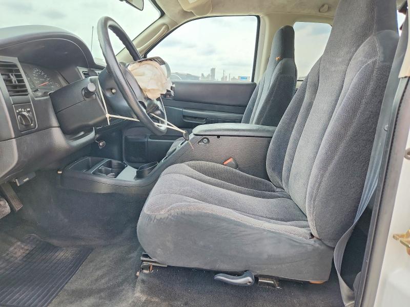 Photo 7 from auction – 2003 DODGE DAKOTA with VIN 1D7HL12X53S290101