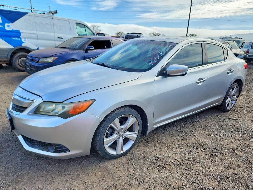 Снимка 1 от търг – 2014 ACURA ILX с VIN 19VDE1F58EE014909
