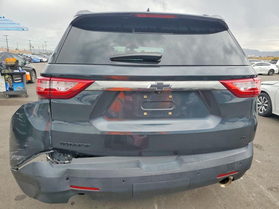 Photo 6 from auction – 2021 CHEVROLET TRAVERSE with VIN 1GNERGKW7MJ238666