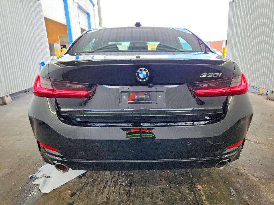 Photo 6 from auction – 2025 BMW 330I with VIN 3MW69CW01S8F10873