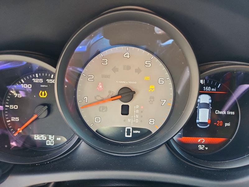 Photo 9 from auction – 2015 PORSCHE MACAN with VIN WP1AB2A54FLB60571