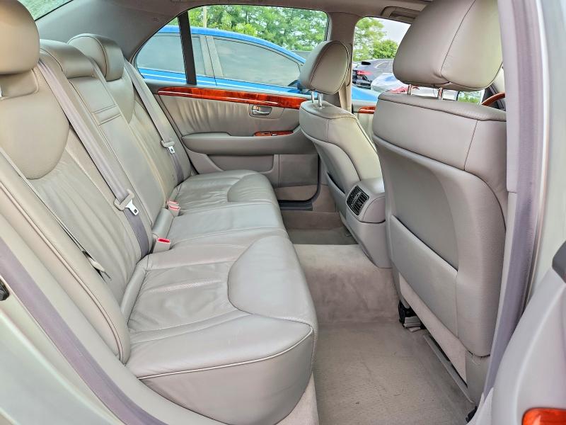 Photo 10 from auction – 2003 LEXUS LS with VIN JTHBN30F030121047