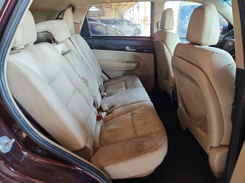 Photo 10 from auction – 2012 KIA SORENTO with VIN 5XYKT4A2XCG287434