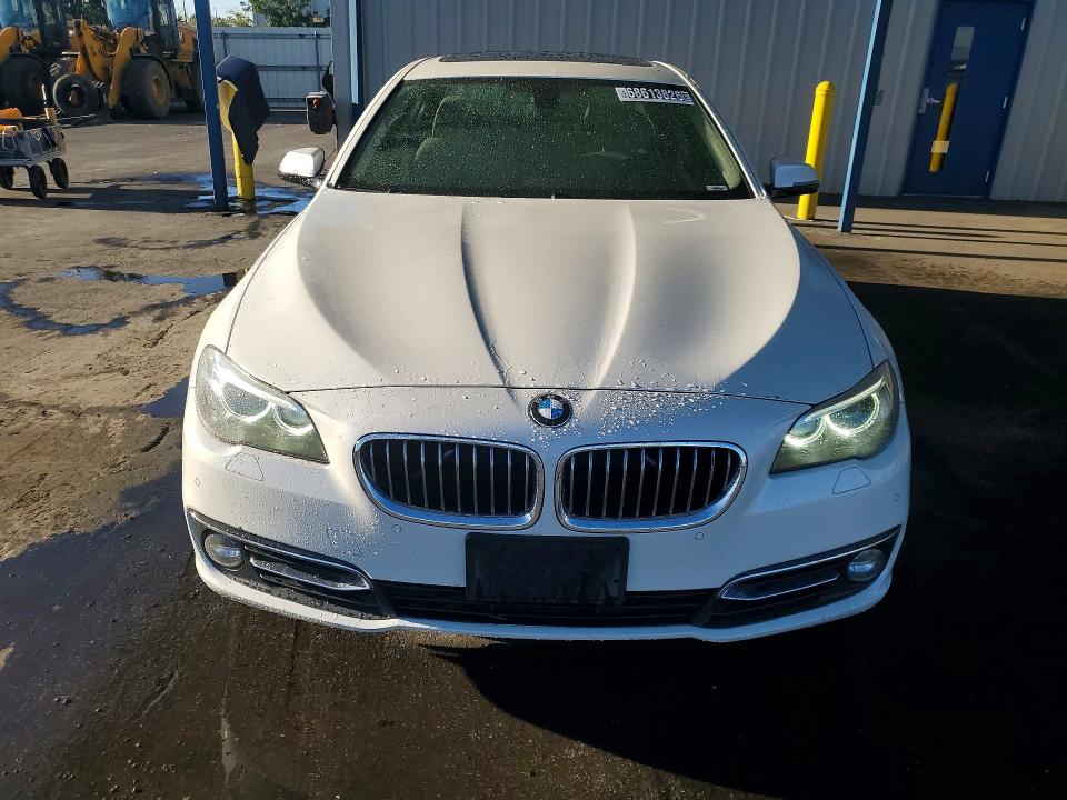 Photo 5 from auction – 2016 BMW 535 with VIN WBA5B1C51GG132051