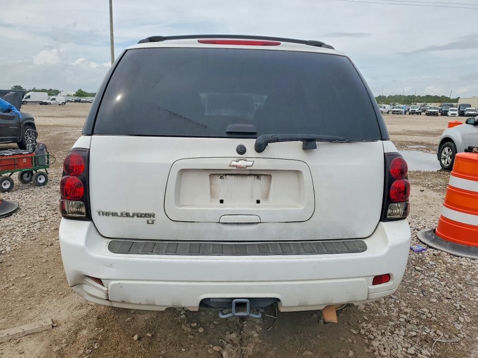 Photo 6 from auction – 2008 CHEVROLET TRAILBLAZER with VIN 1GNDS13S382193167